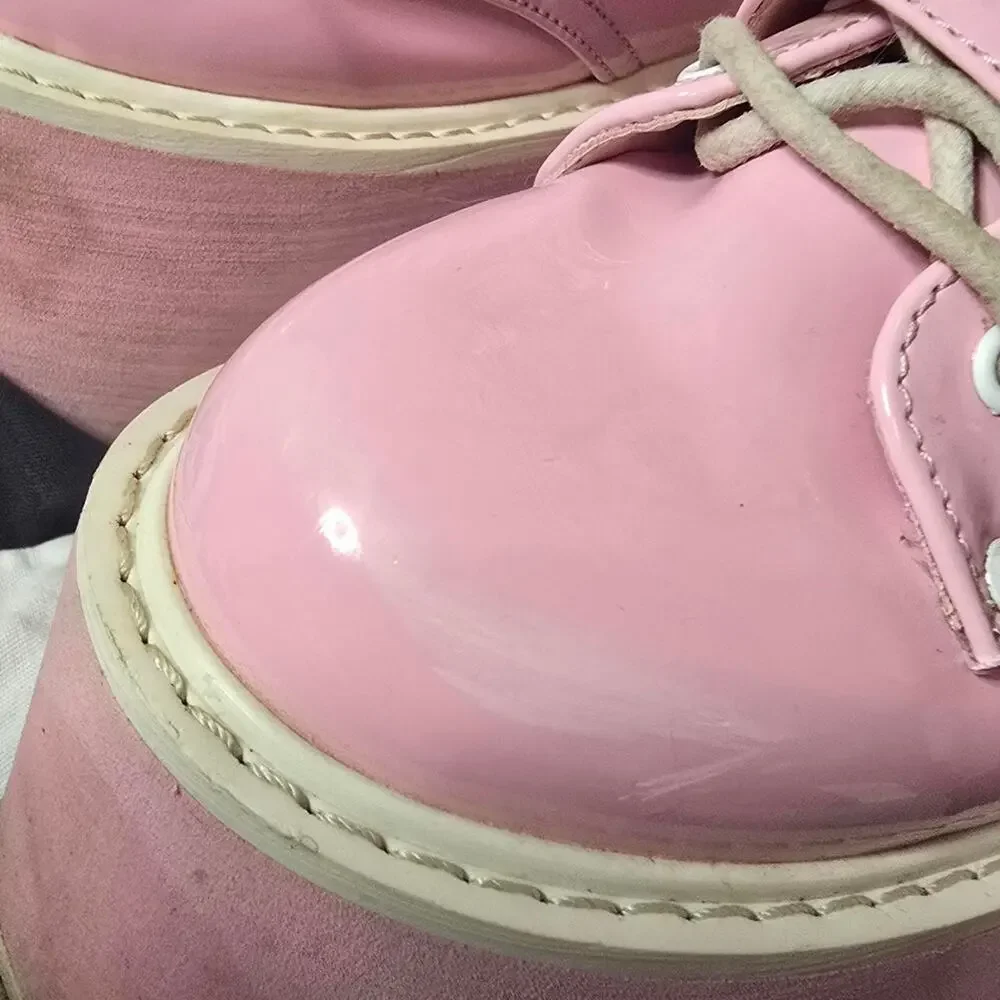 Discontinued demonia cult pink holographic
